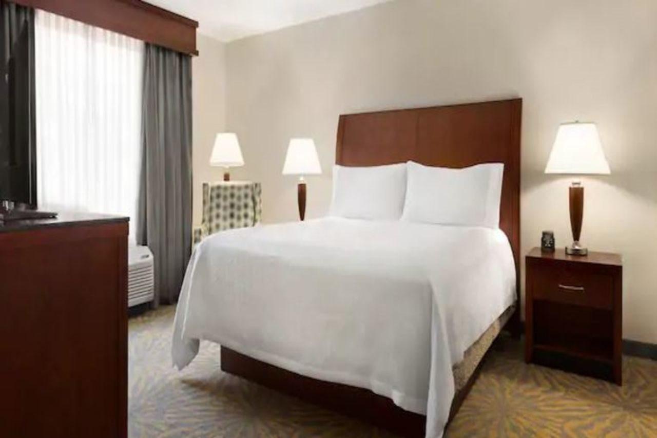 Hilton Garden Inn Shelton Eksteriør billede