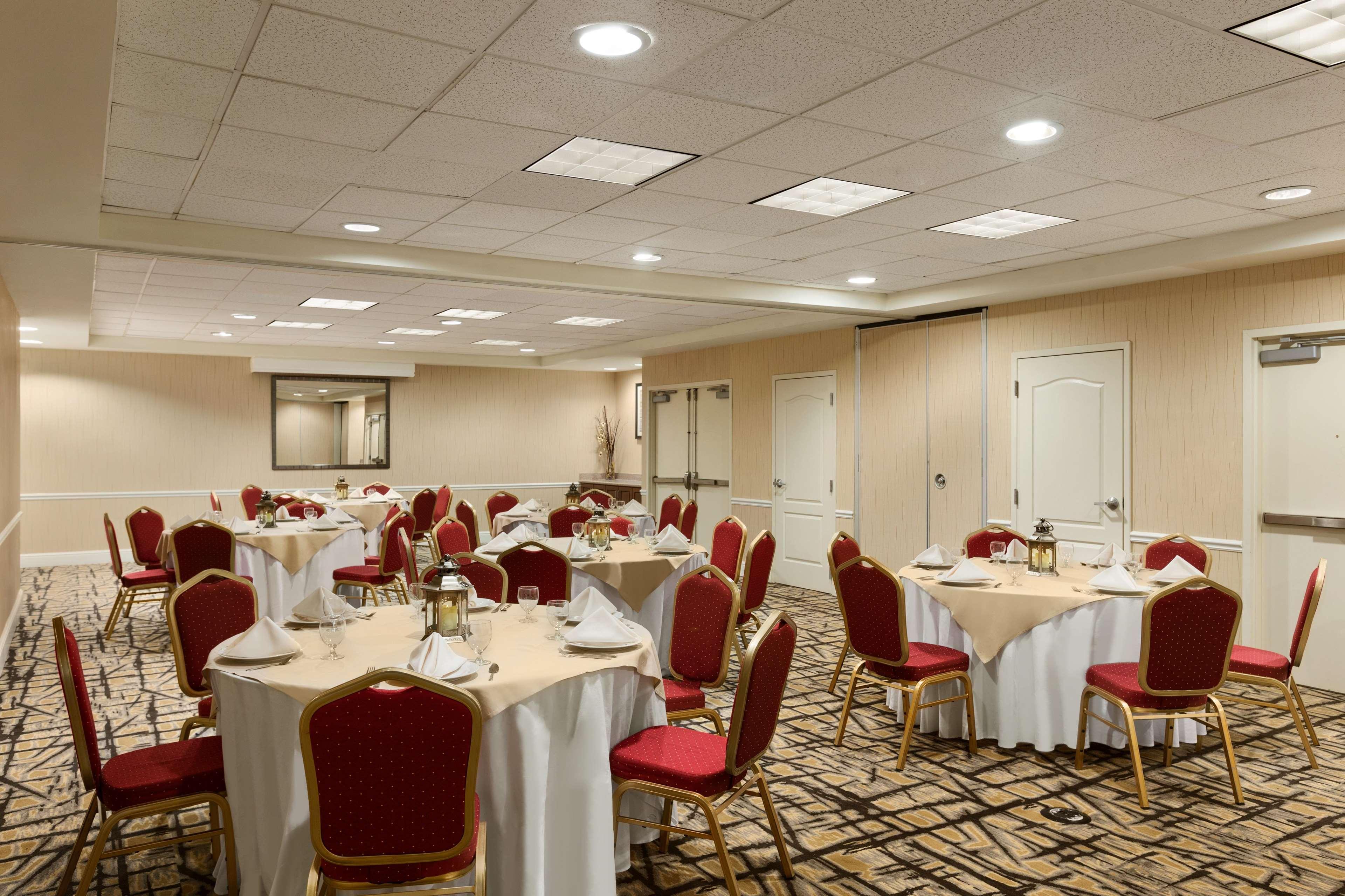 Hilton Garden Inn Shelton Eksteriør billede